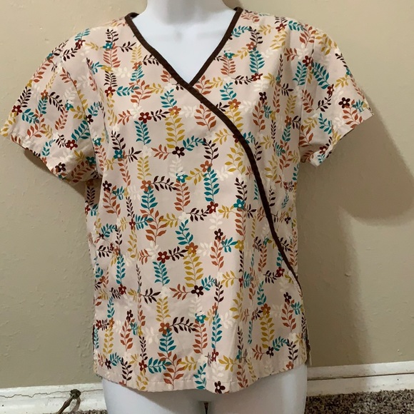 3/$15 Floral and Leaves Printed Scrub Shirt - Picture 1 of 1
